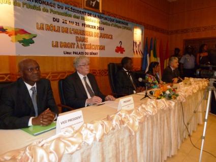 Signing of a cooperation agreement between the UIHJ and Ersuma during the 31st Ufohja seminar in Libreville in the presence of the Minister of Justice of Gab