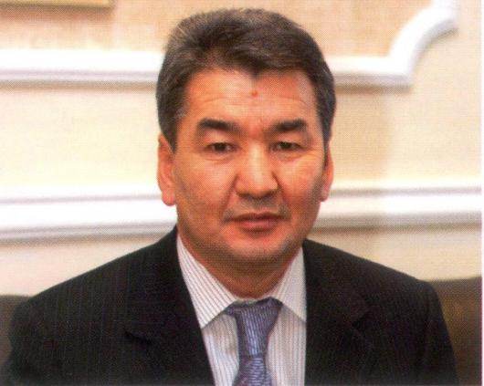 Kairat A. Mami, président de la Cour suprême du Kazakhstan
