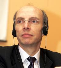 Bernard Menut, secrétaire du bureau de l'UIHJ