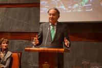 Juan Carlos Estevez Novoa, président du Conseil général des Procuradores d’Espagne, pendant son discours
